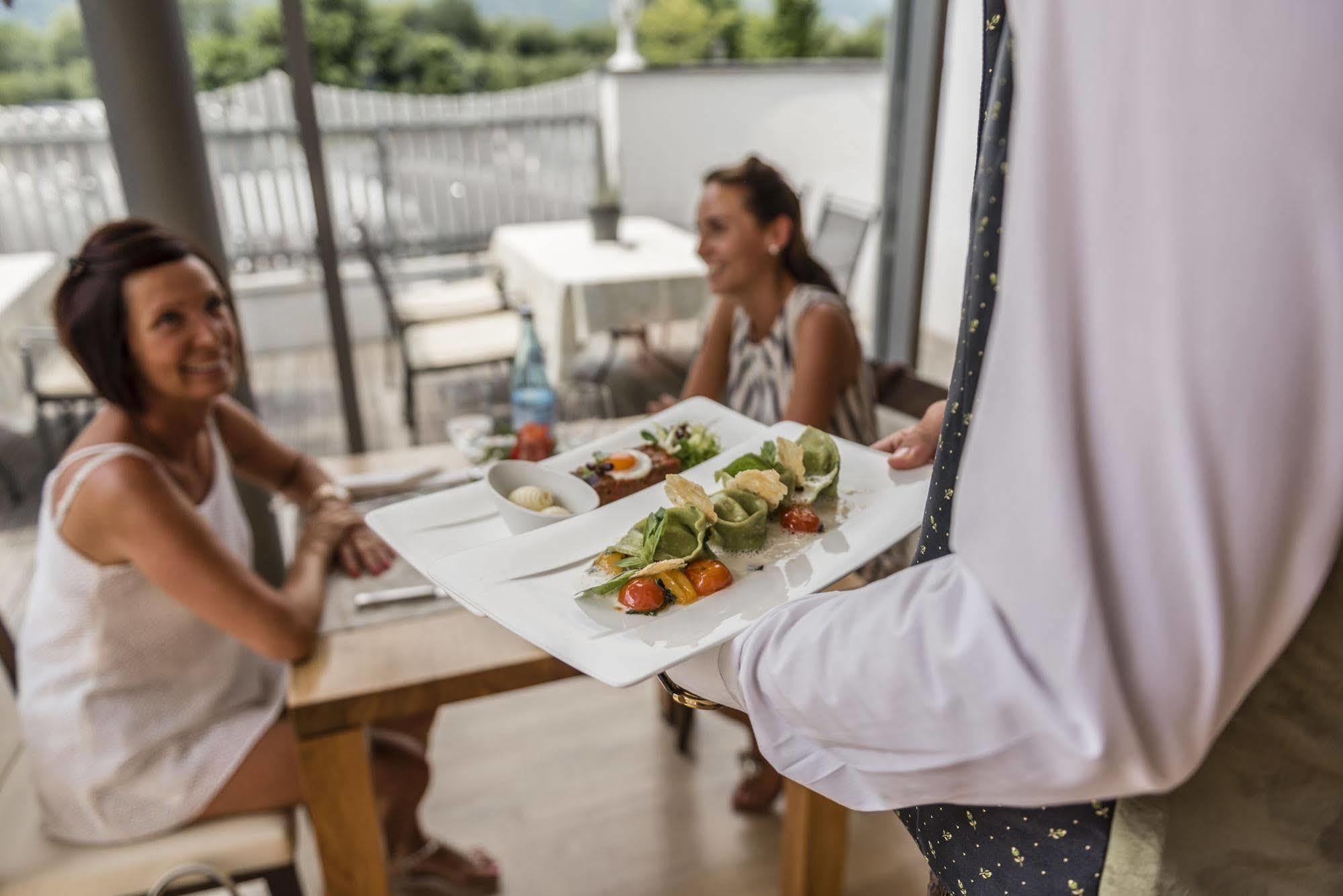 Hotel Vinschgerhof Silandro Zewnętrze zdjęcie